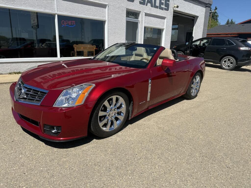 CADILLAC