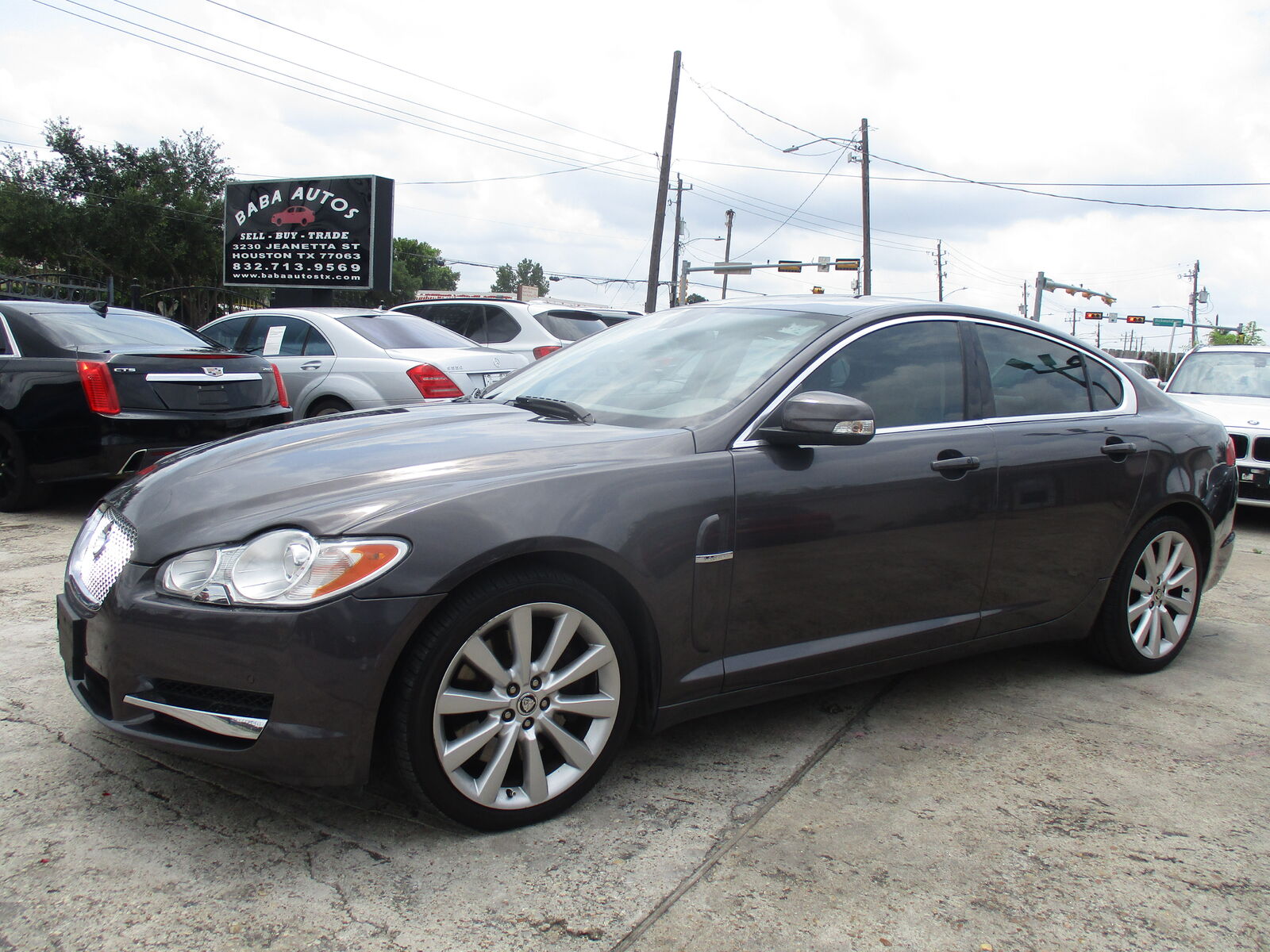 Jaguar XF