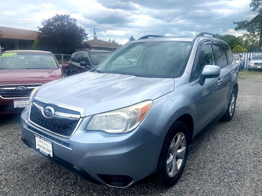 2014 SUBARU Forester