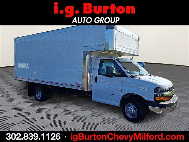 2024 CHEVROLET Express