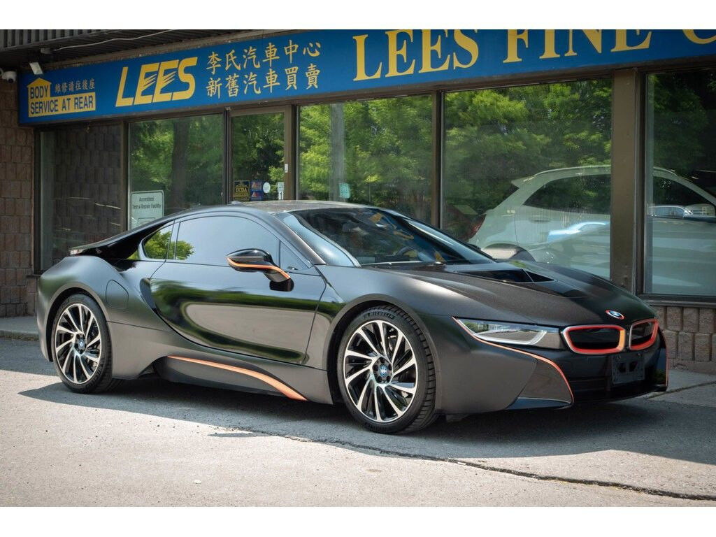 BMW i8