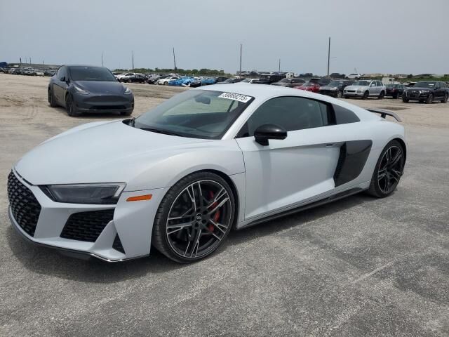2020 AUDI R8