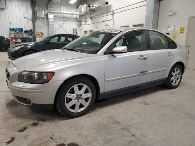 Volvo S40