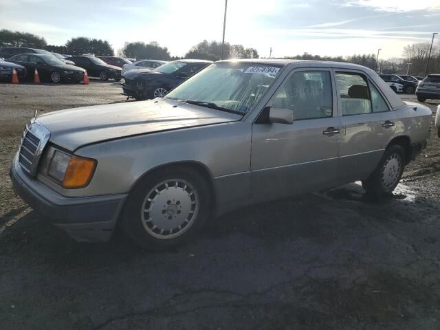 Mercedes-Benz 300