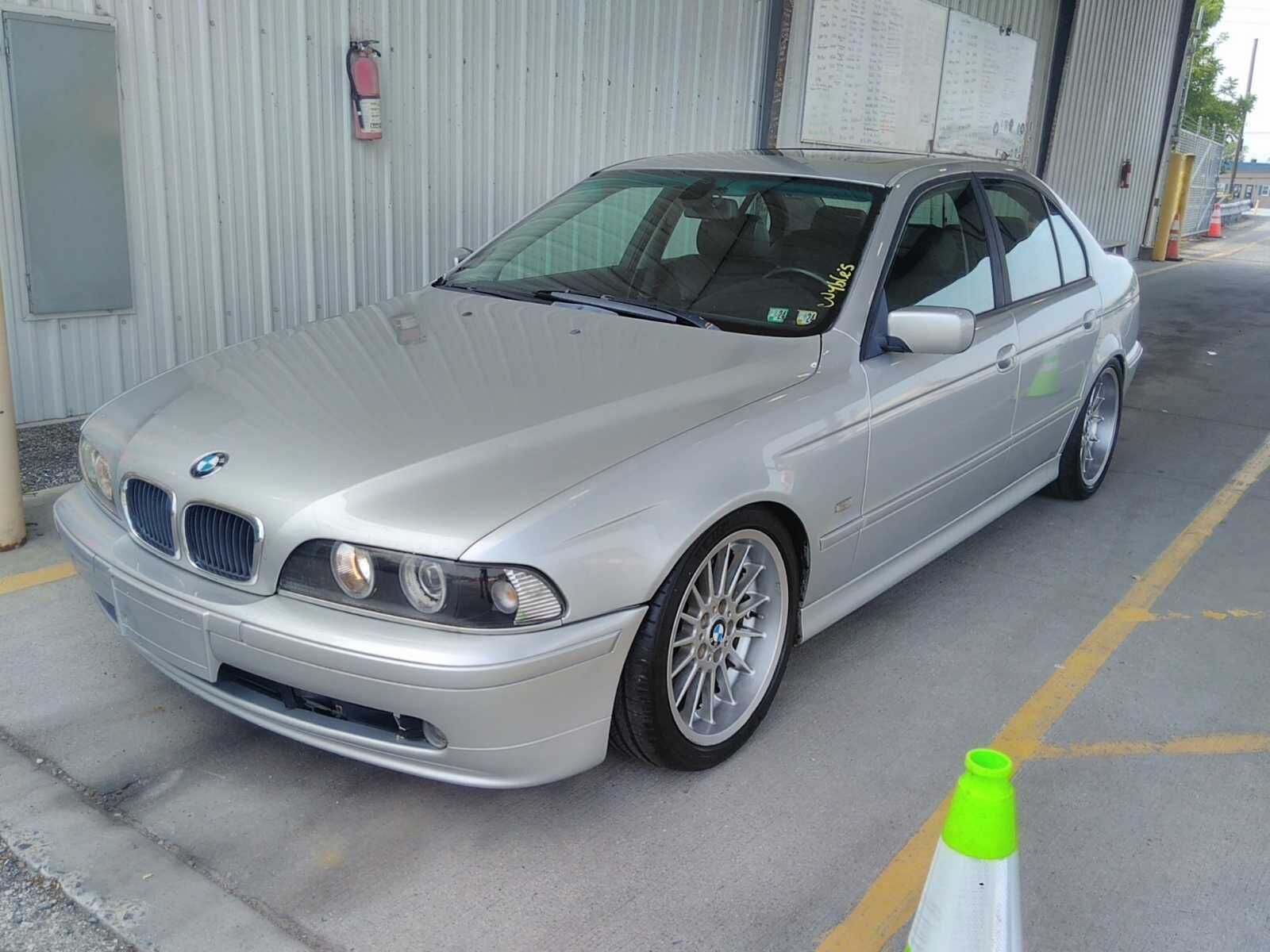 BMW 530i