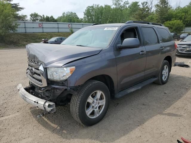 Toyota Sequoia