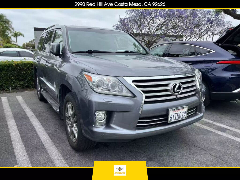 Lexus LX