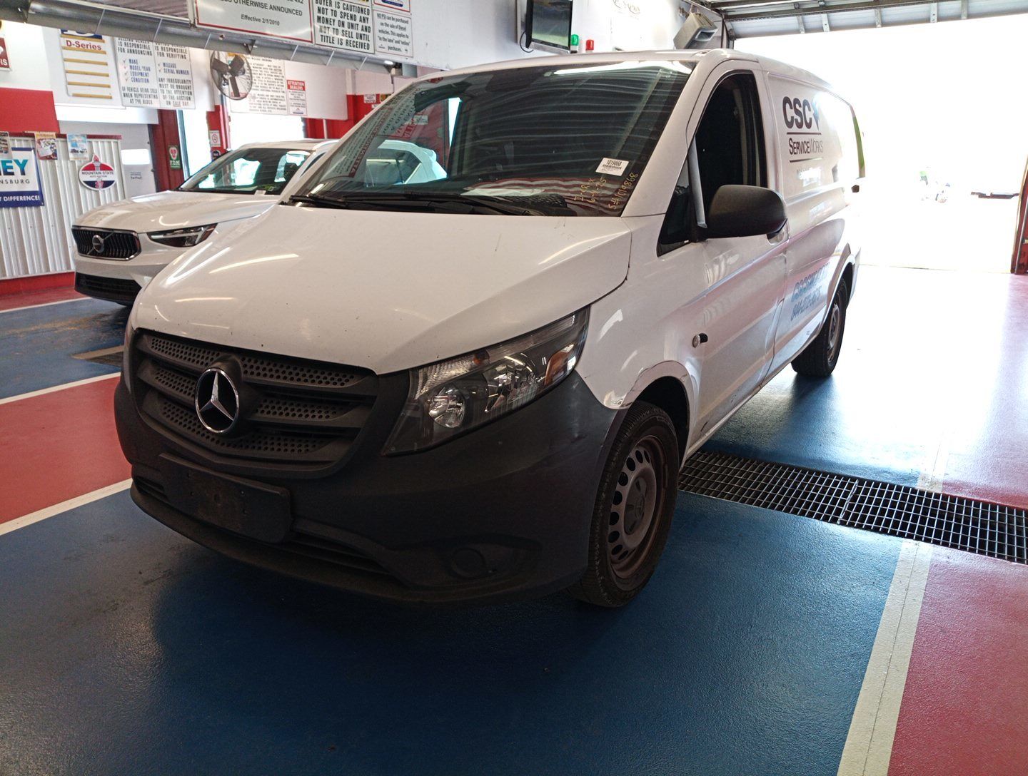 Mercedes-Benz METRIS