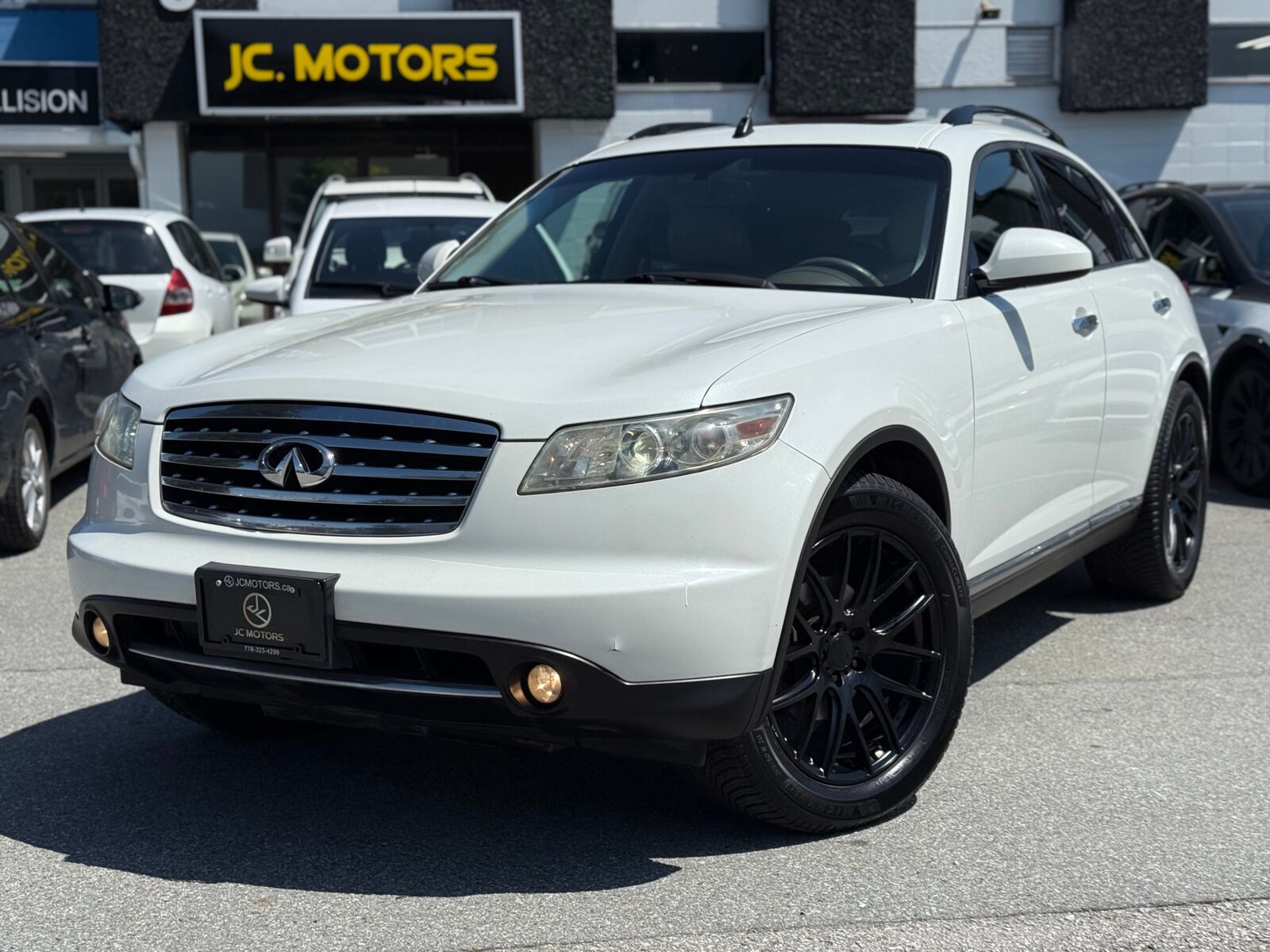 Infiniti FX35
