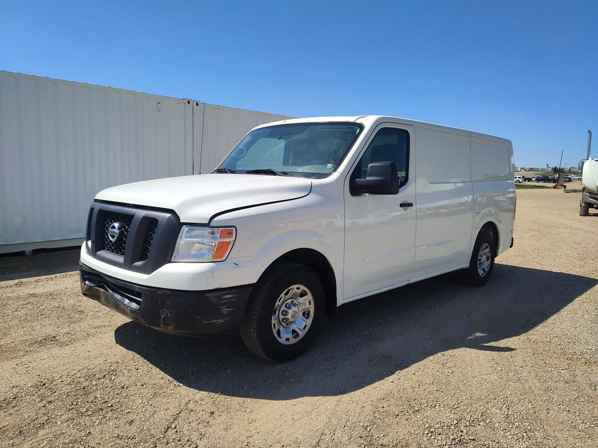 Nissan NV