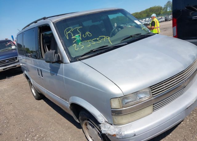 Chevrolet Astro Van