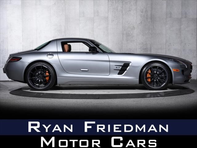 Mercedes-Benz SLS-Class