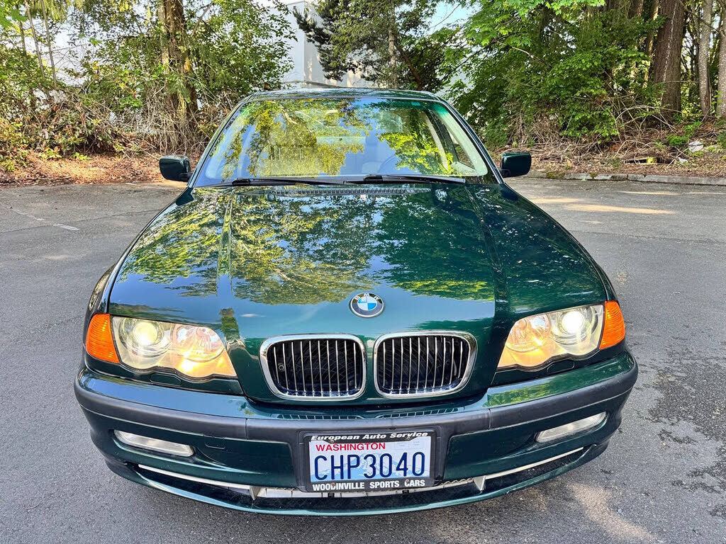 BMW 330i