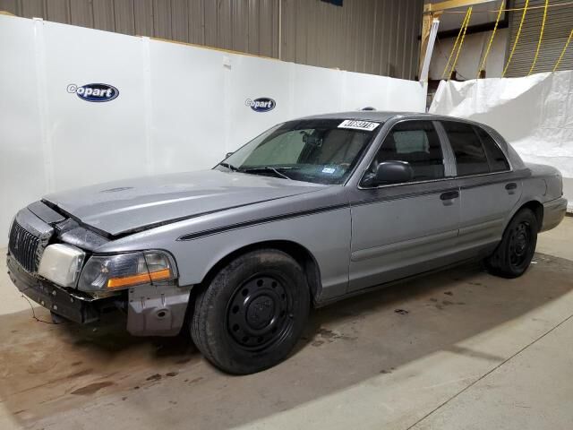 Ford Crown Victoria