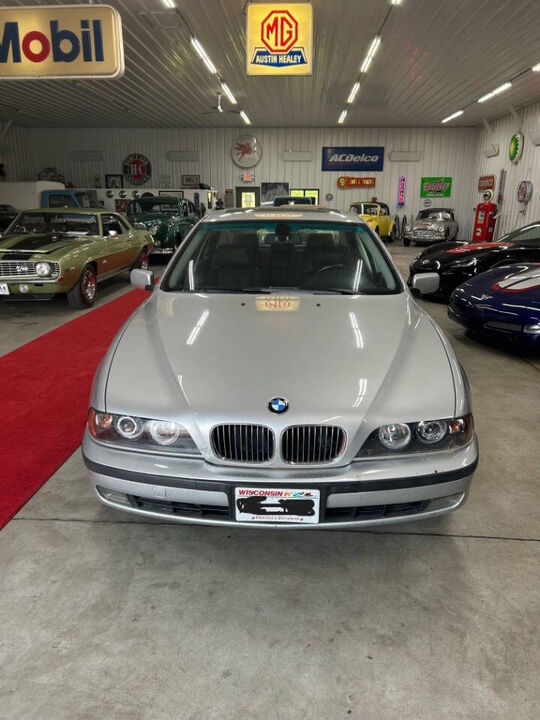 BMW 540i