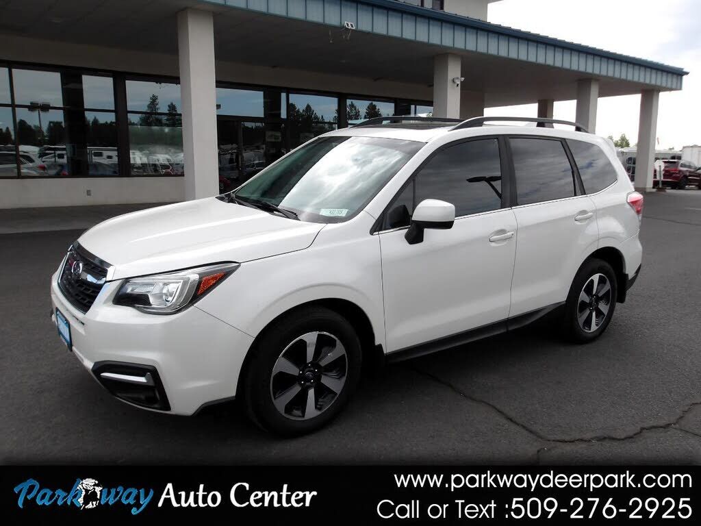 2017 SUBARU Forester