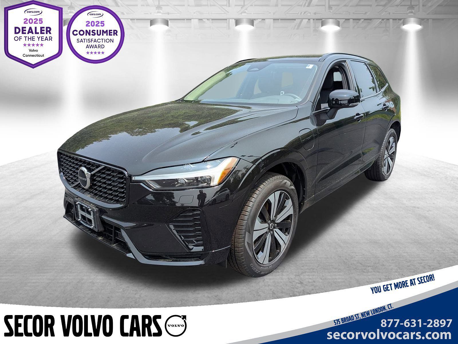 2025 VOLVO XC60