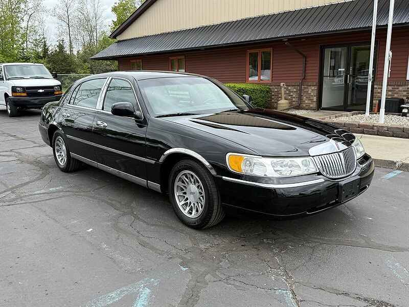 Lincoln Town Car