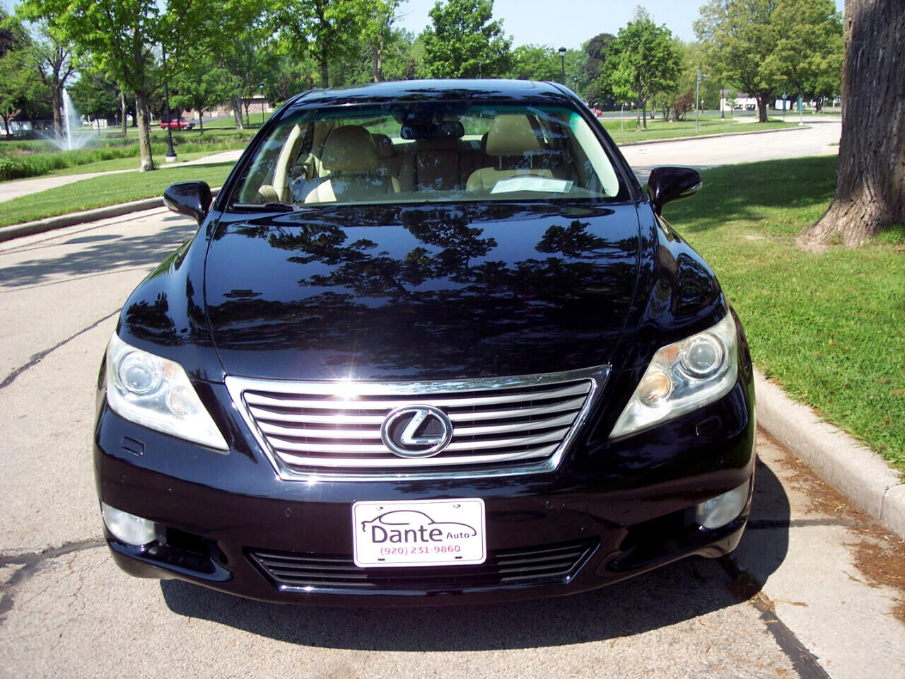 2011 LEXUS LS