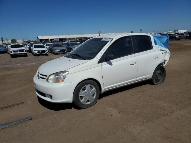 Toyota Echo