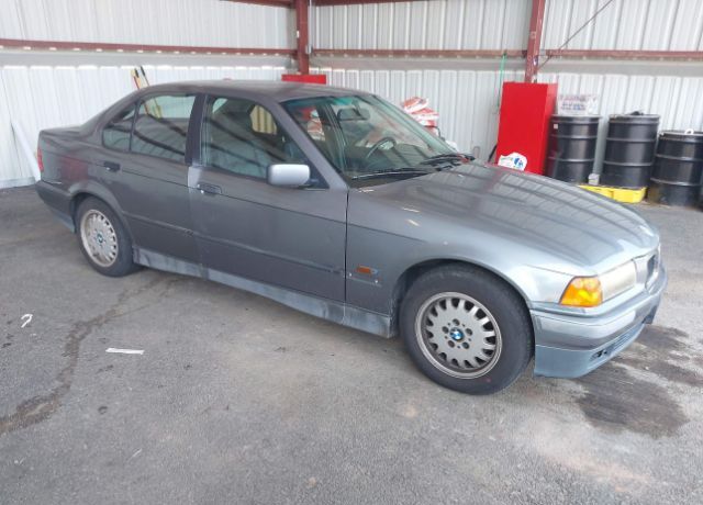 BMW 325i