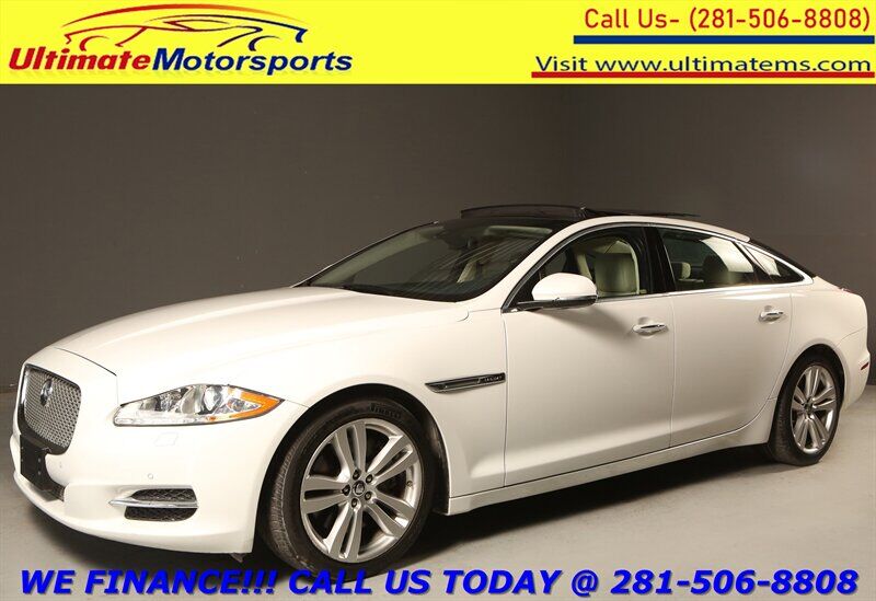Jaguar XJ