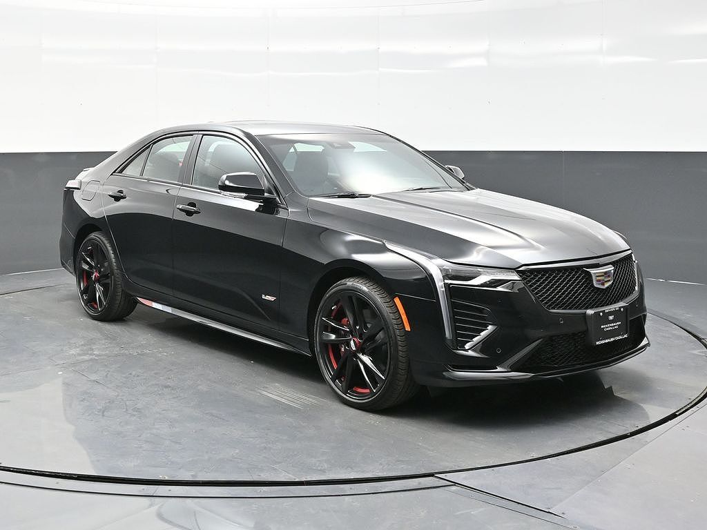 2025 CADILLAC CT4