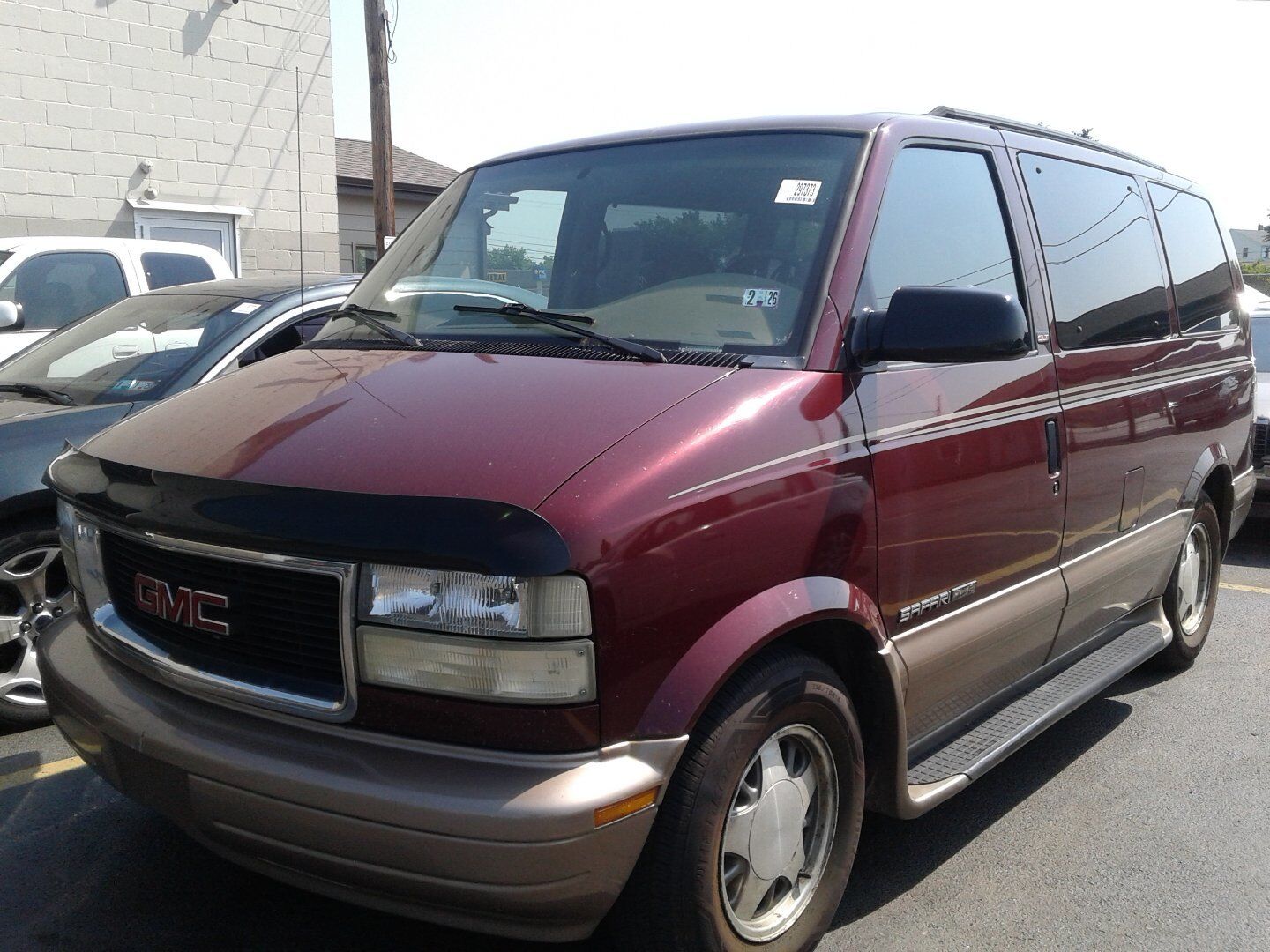 GMC Safari