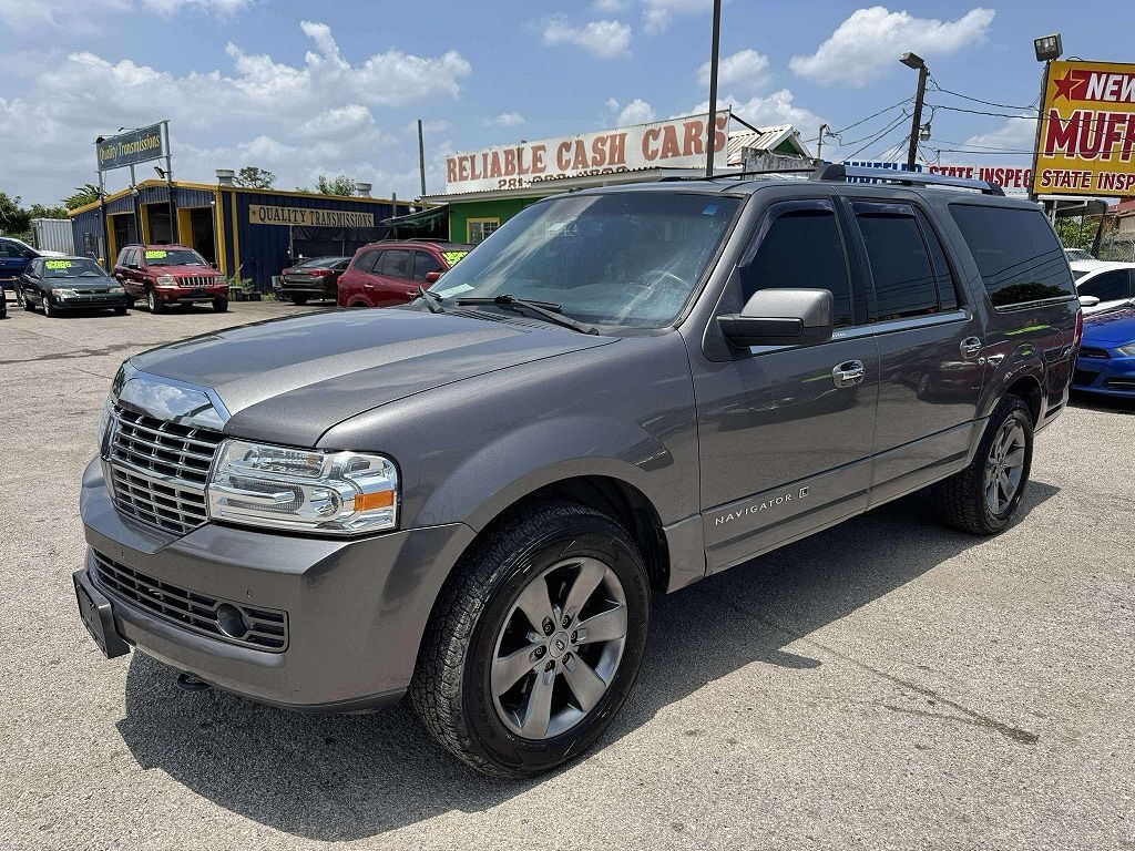 Lincoln Navigator