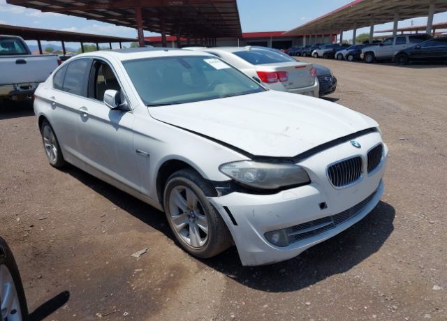 BMW 528i