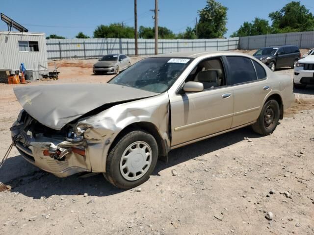 Nissan Maxima