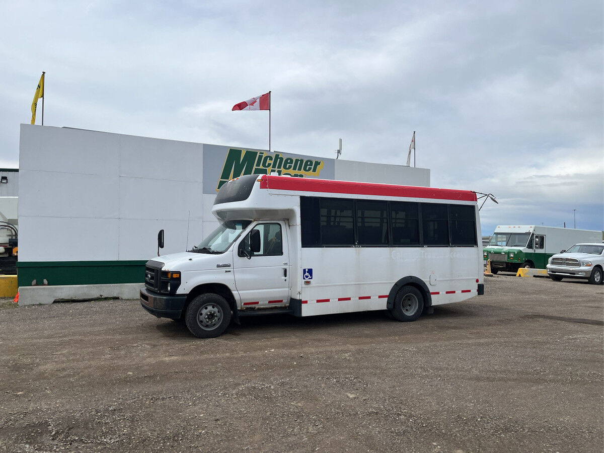 Ford E-450