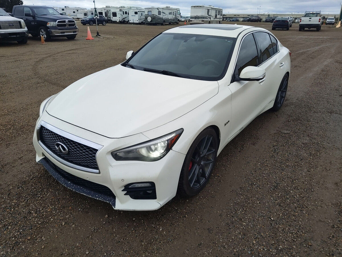 Infiniti Q50