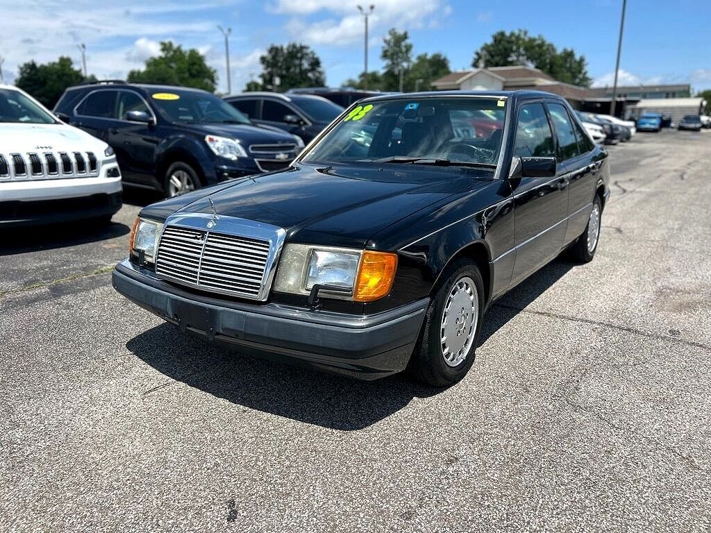 Mercedes-Benz 300