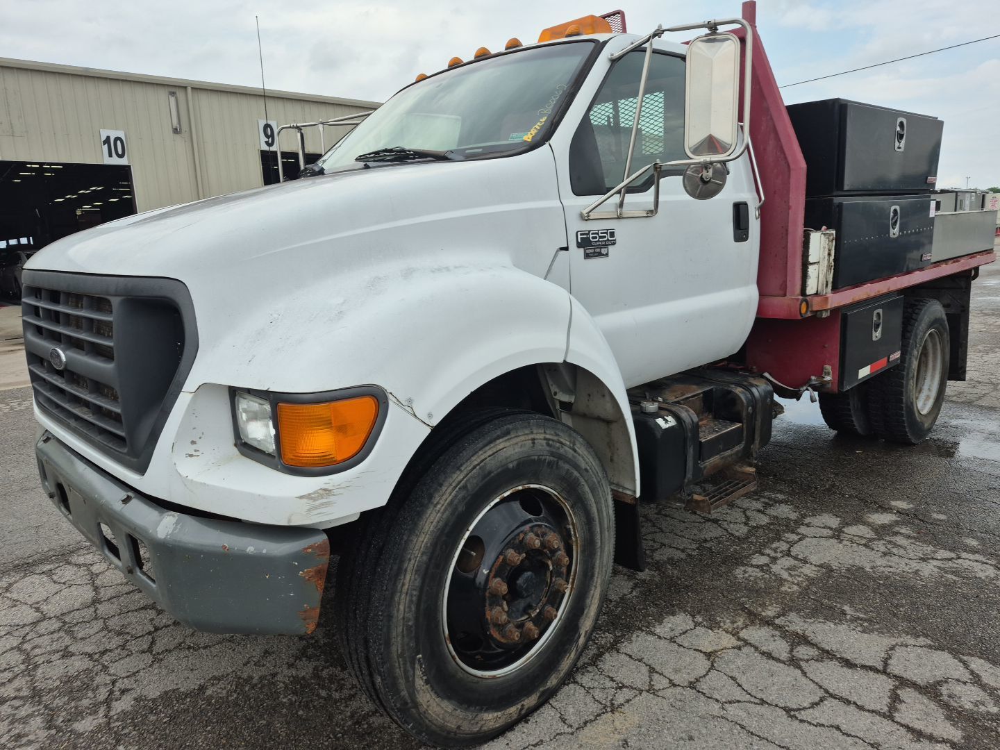 Ford F-650