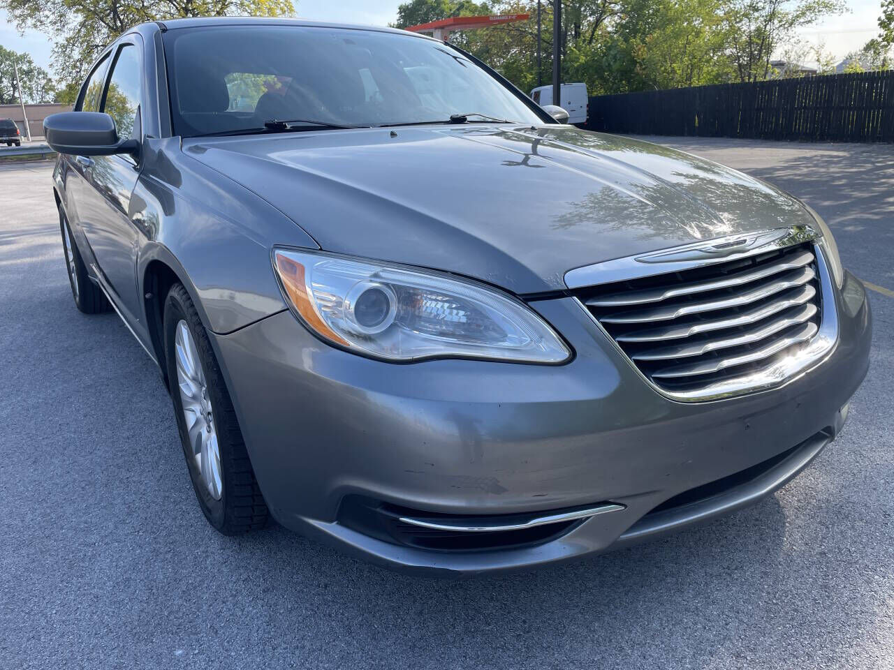 2013 CHRYSLER 200