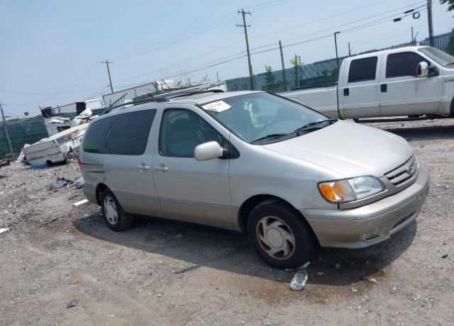 Toyota Sienna