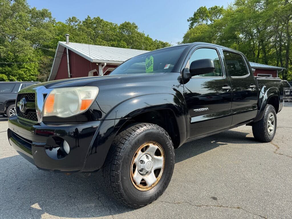 2011 TOYOTA Tacoma