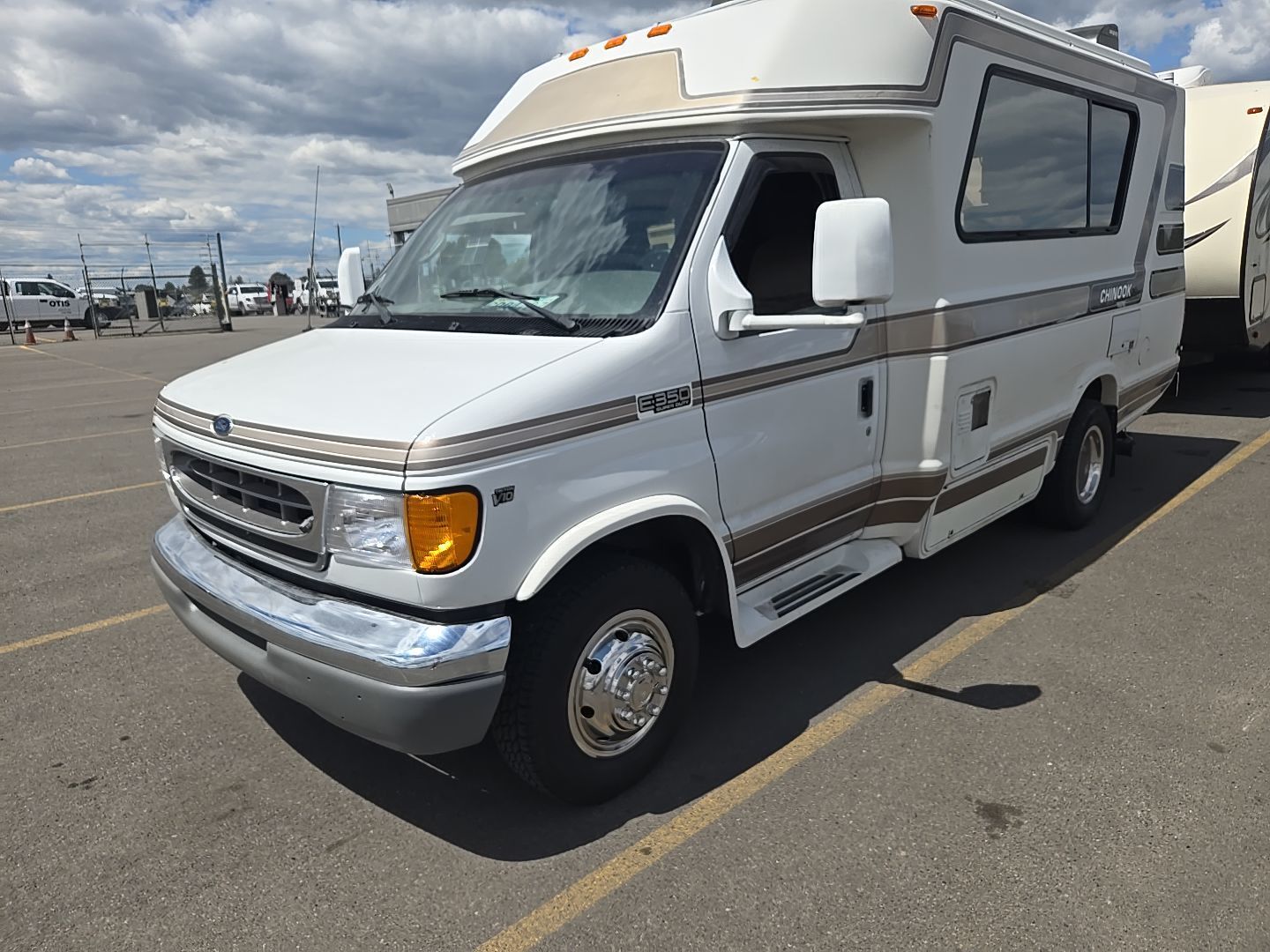 Ford E-350