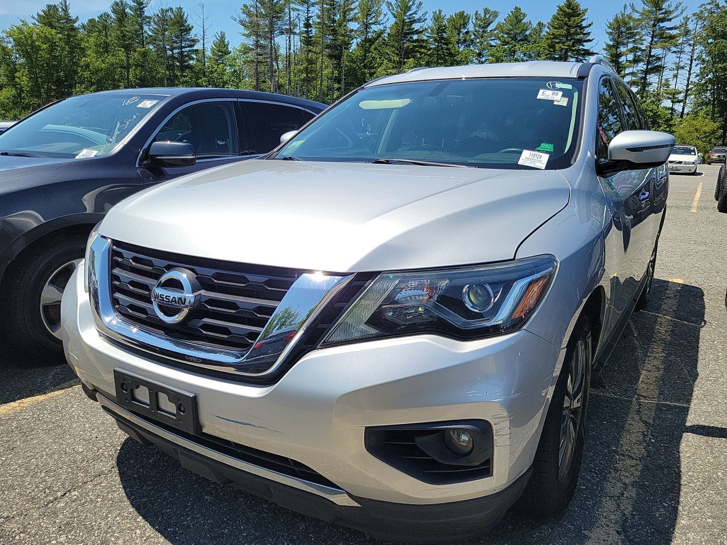 NISSAN