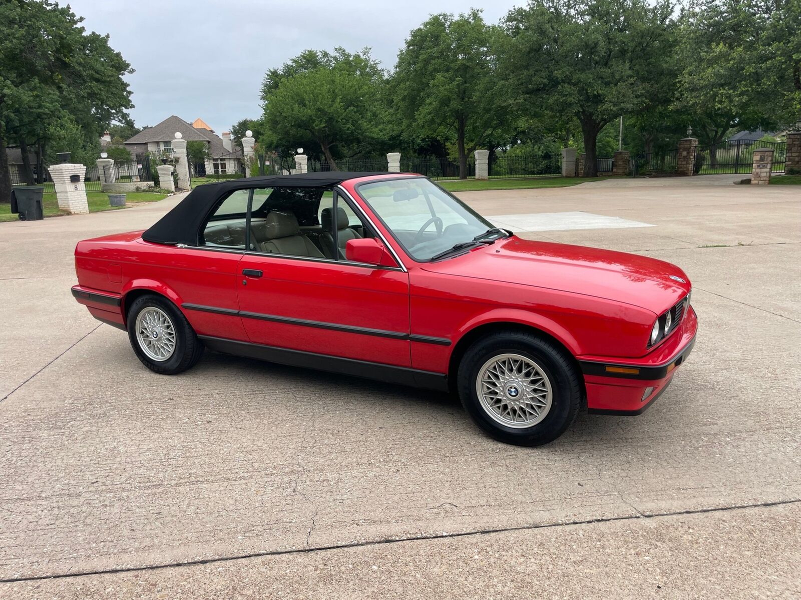 BMW 325i