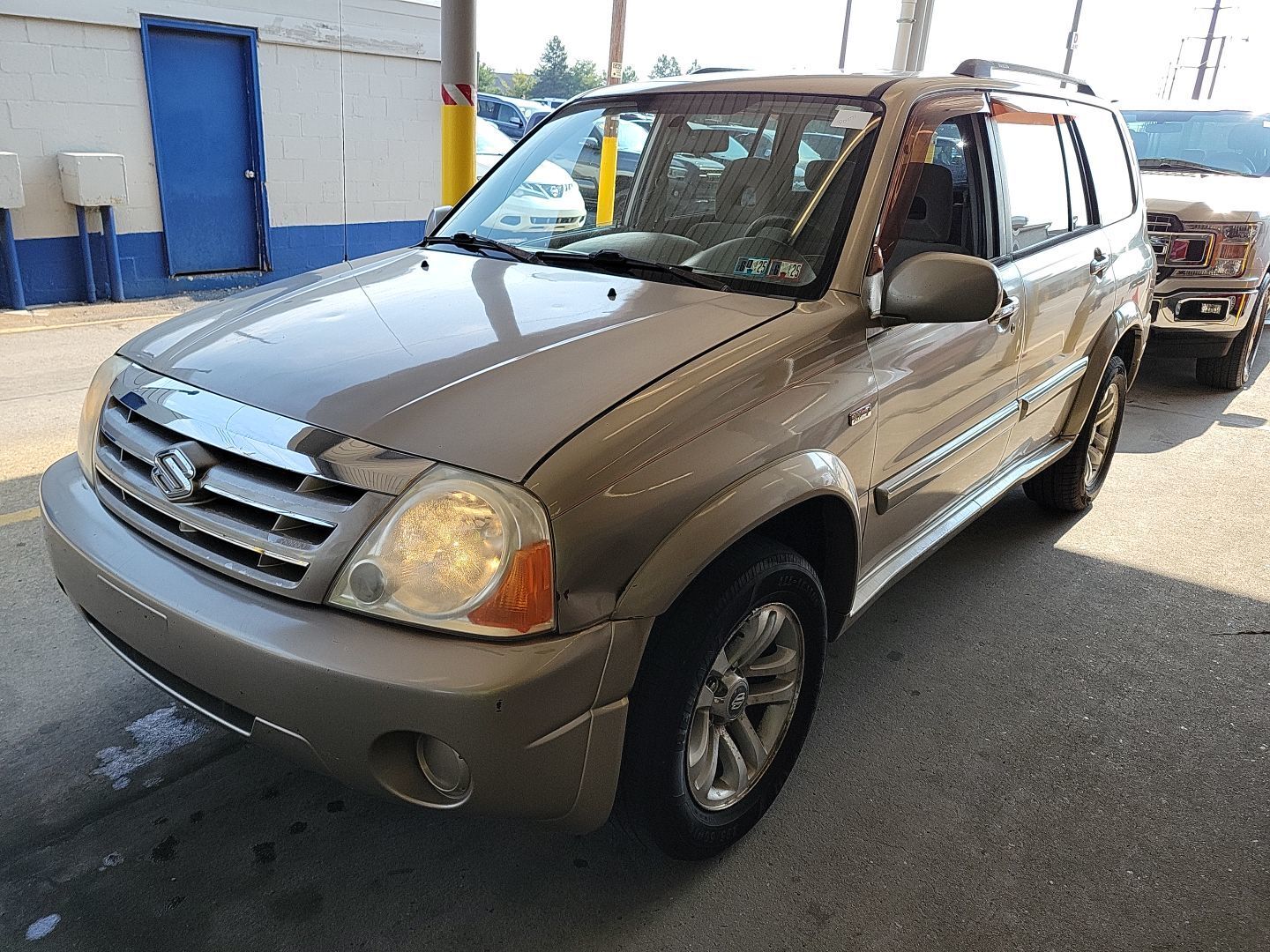 Suzuki XL7
