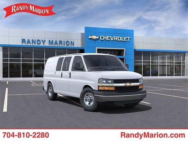 2024 CHEVROLET Express