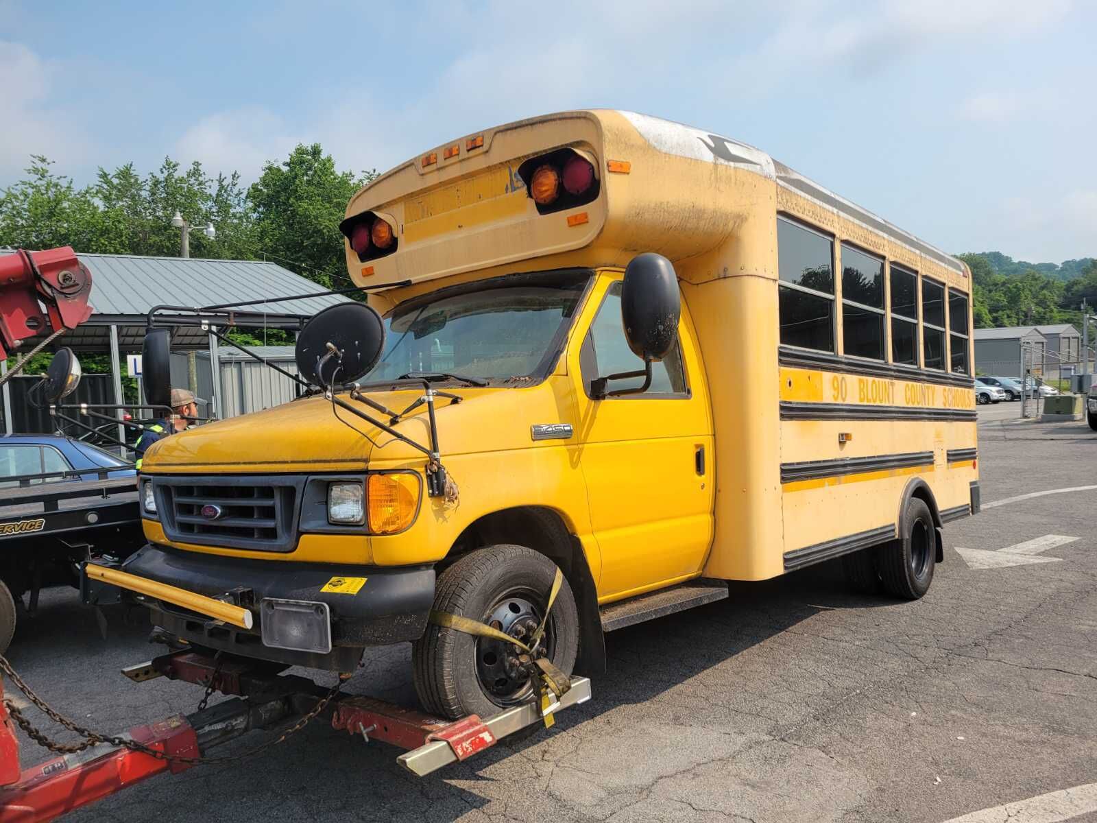Ford E-450