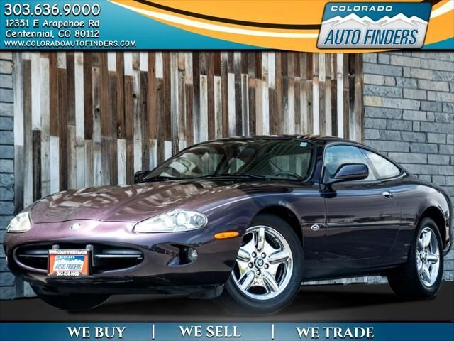 Jaguar XK8
