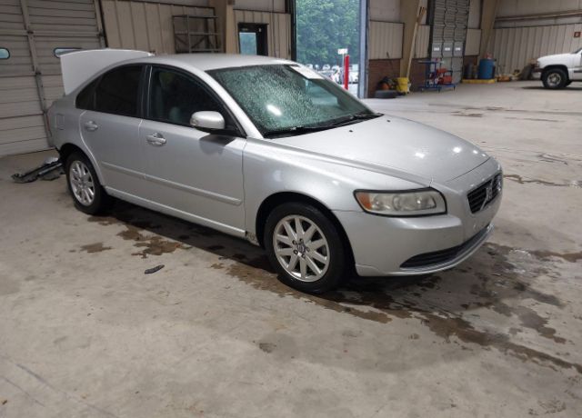 Volvo S40