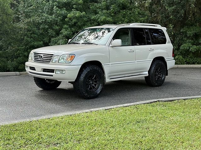 Lexus LX