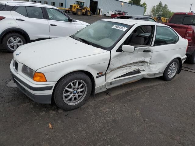 BMW 318ti
