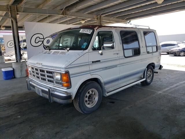 Dodge Ram Van
