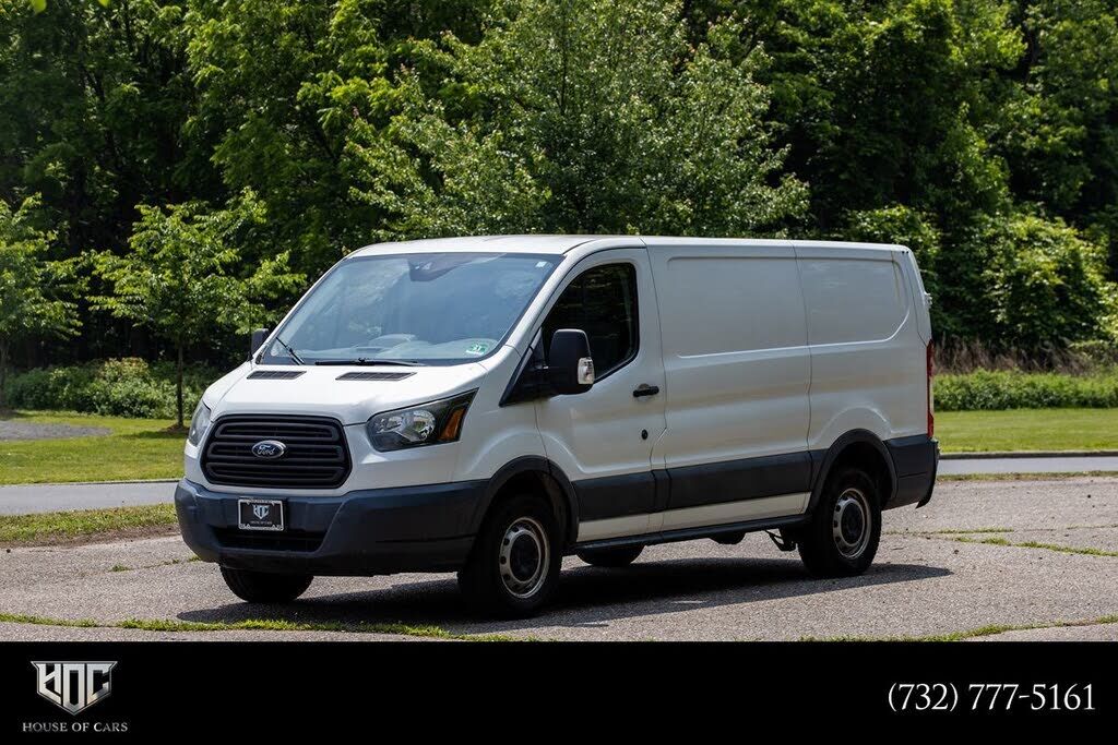 2017 FORD Transit